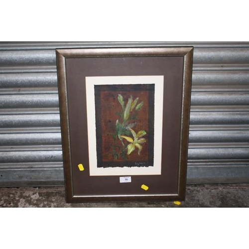 16 - A FRAMED AND GLAZED WATERCOLOUR OF FLOWERS BY LESLIE MILLER (STAFFORDSHIRE ARTIST) SIZE 28 CM X 19 C... 