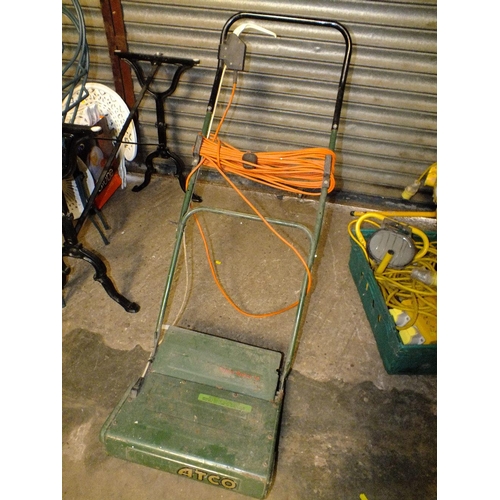 521 - A RETRO ELECTRIC ATCO SUPER RAKER 14 - HOUSE CLEARANCE