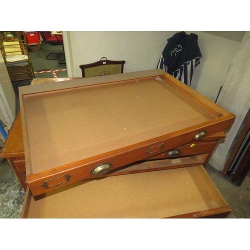 601 - A VINTAGE SIX DRAWER PLAN CHEST, H-73 W-116 D-80 CM
