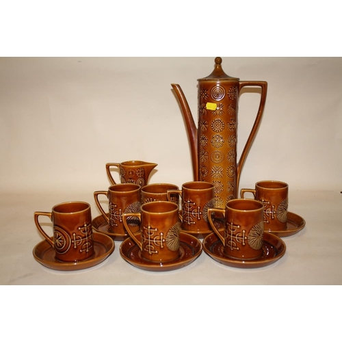 292 - A PORTMEIRION TOTEM PATTERN COFFEE SET BY SUSAN WILLIAMS ELLIS