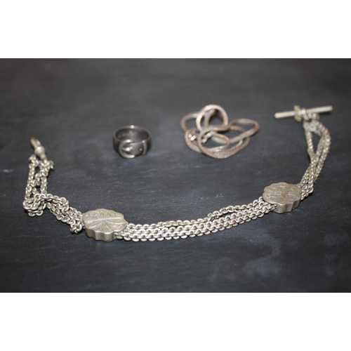 300 - A HALLMARKED SILVER BUCKLE RING TOGETHER WITH A 925 SILVER CHAIN AND AN ALBERTINA WATCH CHAIN