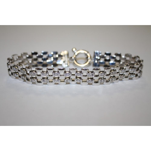 309 - A STERLING SILVER LADIES BRACELET, APPROX 20.3 G