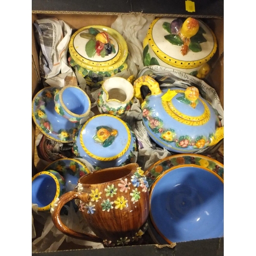 132 - A BOX OF ITALIAN CERAMICS TO INCLUDE A SMALL TEA POT