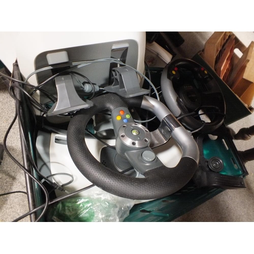 186 - A QUANTITY OF ELECTRICALS TO INCLUDE GAME CONSOLE STEERING WHEELS, BOXED XBOX 360 ETC.