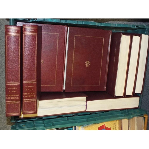 188 - THREE TRAYS OF VINTAGE AND MODERN BOOKS TO INCLUDE ENGINEERING BOOKS, COMPUTER BOOKS AND MUSIC BOOKS... 