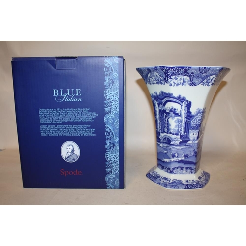398 - A BOXED SPODE BLUE ITALIAN DESIGN, HEXAGONAL VASE HEIGHT 27CM