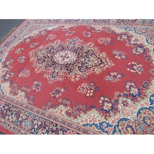 730 - A LARGE MODERN PATTERNED RUG