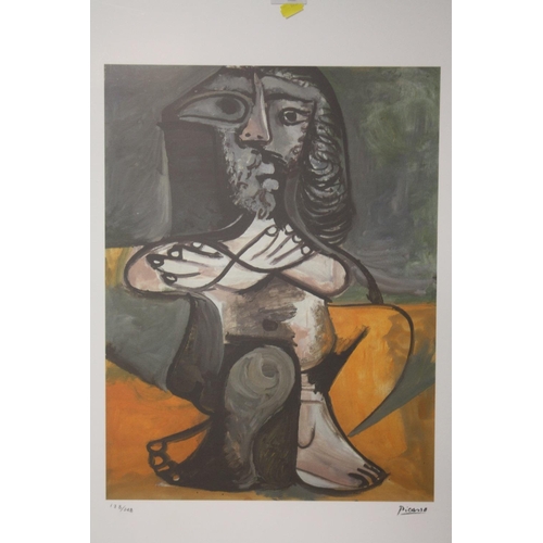 6 - A FRAMED AND GLAZED LIMITED EDITION PICASSO ABSTRACT FIGURE STUDY PRINT 178/200 WITH BLIND STAMP LOW... 