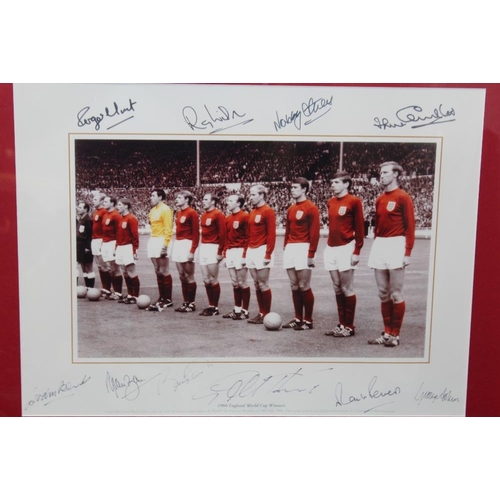 63 - A FOOTBALL INTEREST FRAMED AND GLAZED ENGLAND WORLD CUP 1966 PICTURE