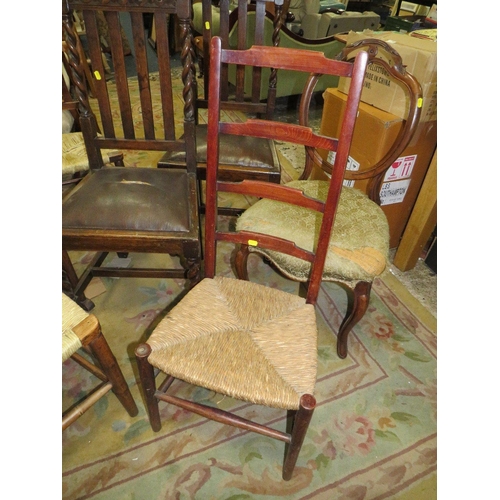 729 - A MIXED SET OF SEVEN ASSORTED CHAIRS TO INC A PAIR OF 1930 BARLEYTWIST EXAMPLES (7)