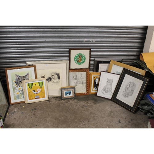 39 - A COLLECTION OF CAT RELATED PICTURES AND PRINTS TO INCLUDE AN ENGRAVING SIGNED NADEL MEYER-HARROLT(?... 