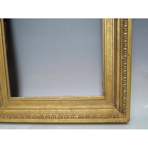 89 - A 19TH CENTURY GILT FRAME WITH EGG AND DART DESIGN TO OUTER EDGE, frame W 9 cm, rebate 44.5 x 34 cm