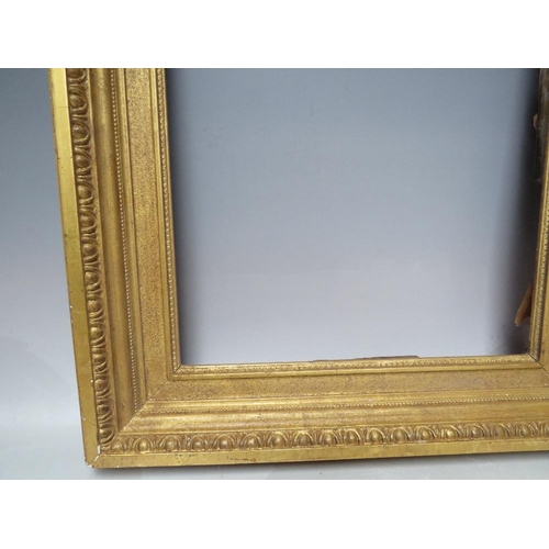 89 - A 19TH CENTURY GILT FRAME WITH EGG AND DART DESIGN TO OUTER EDGE, frame W 9 cm, rebate 44.5 x 34 cm