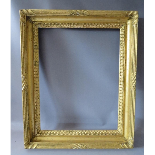 93 - AN 18TH CENTURY GILT FRAME WITH EGG AND DART DESIGN TO OUTER EDGE, frame W 7 cm, rebate 62 x 48 cm