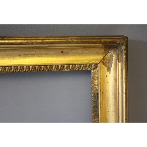 94 - A GEORGIAN GILT FRAME WITH EGG AND DART DESIGN TO INNER EDGE, frame W 5.5 cm, rebate 57 x 43 cm