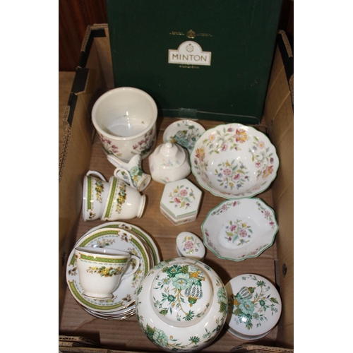 130 - A TRAY OF ASSORTED CERAMICS TO INCLUDE MINTON HADDON HALL, CROWN STAFFORDSHIRE, DUCHESS CHINA ETC.