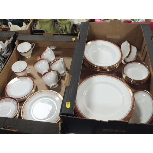 113 - TWO TRAYS OF PARAGON MAJESTIC AND ROYAL ALBERT PARAGON HOLLYROOD CHINA
