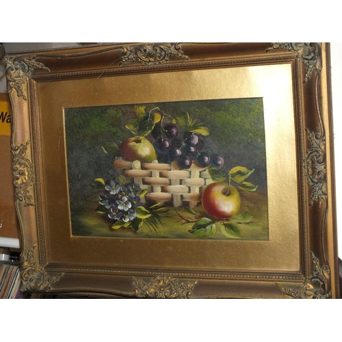 48 - A PAIR OF GILT FRAMED AND GLAZED OIL ON BOARD STILL LIFE STUDIES OF FRUIT SIZE - 29CM X 19CM