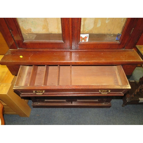 739 - AN ANTIQUE OAK GLAZED BOOKCASE H-200 W-104 CM