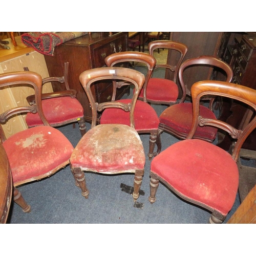 750 - A MIXED SET OF SEVEN ASSORTED VICTORIAN CHAIRS A/F