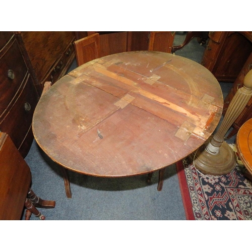 765 - TWO SMALL ANTIQUE SUTHERLAND TABLES A/F