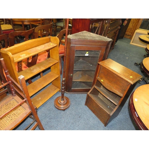 785 - AN ANTIQUE OAK GLAZED CORNER CABINET TOGETHER WITH A PART POLE SCREEN AND TWO OAK BOOKCASES (4)