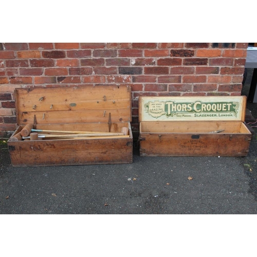 129 - A VINTAGE PINE CASED JACQUES OF LONDON PART CROQUET SET, together with a vintage Slazenger 'Thors Cr... 