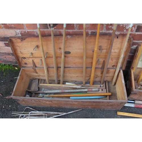 129 - A VINTAGE PINE CASED JACQUES OF LONDON PART CROQUET SET, together with a vintage Slazenger 'Thors Cr... 