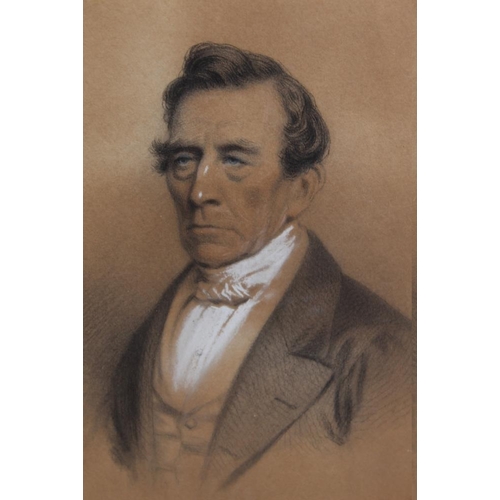 79 - A LATE 19TH / EARLY 20TH CENTURY OVAL HEAD AND SHOULDER PORTRAIT STUDY OF A GENTLEMAN WITH WHITE CRA... 