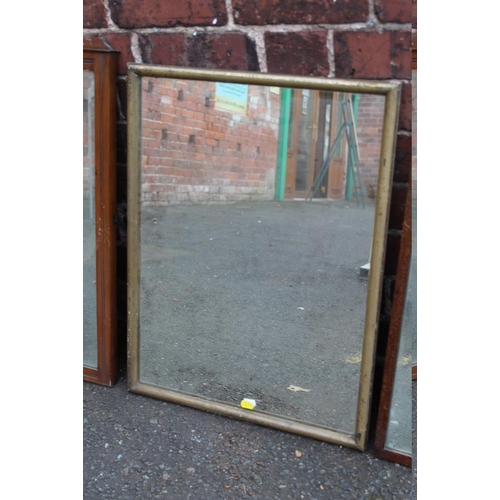 82 - A QUANTITY OF VARIOUS VINTAGE MIRRORS