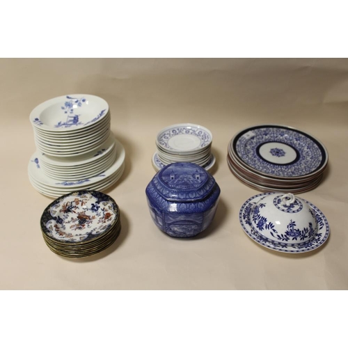 89 - A COLLECTION OF BLUE AND WHITE CERAMICS, to include Royal Crown Derby saucers and side plates, seven... 