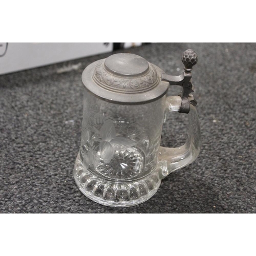 93 - A LARGE QUANTITY OF ASSORTED DRINKING GLASSES ETC., to include a pewter tolled etched glass tankard,... 