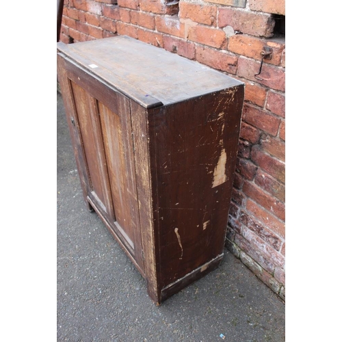53 - AN ANTIQUE PINE SINGLE DOOR CUPBOARD, H 95 cm, W 82 cm