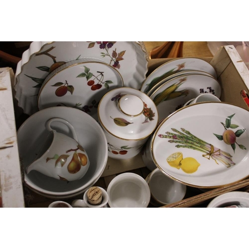 88 - TWO TRAYS OF ROYAL WORCESTER EVESHAM DINNERWARE TO INCLUDE TUREENS, DISHES, CUPS AND SAUCERS ETC.