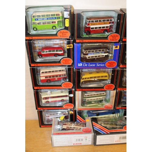 314 - A COLLECTION OF BOXED DIE CAST MODEL BUSES