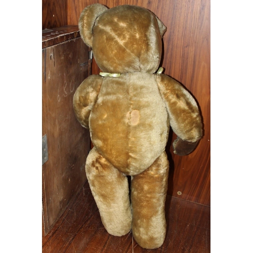 333 - A LARGE VINTAGE HINGED TEDDY BEAR