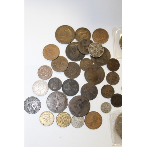 324 - A COLLECTION OF ANTIQUE AND VINTAGE COINAGE TO INCLUDE A VICTORIAN 1889 CROWN, GEORGE III HALF CROWN... 