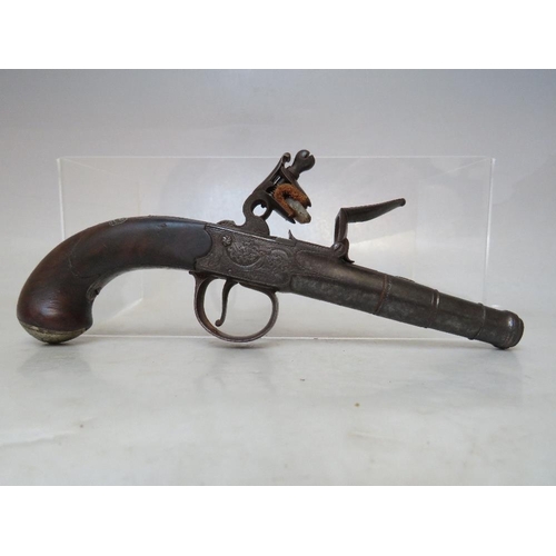 912 - AN EARLY FLINTLOCK CANNON BARREL MUFF PISTOL, engraved embellishment and marked 'T. Smith', overall ... 