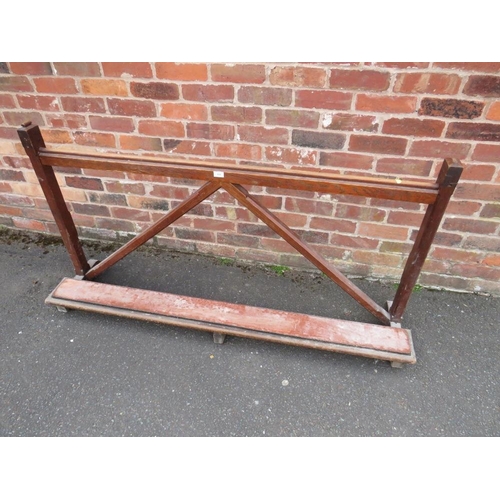888 - A VINTAGE ECCLESIASTICAL PRAYER STAND W- 160 CM