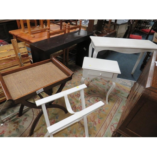 692 - TWO MODERN CONSOLE TABLES, SIDE TABLE AND TWO STANDS ETC (6)