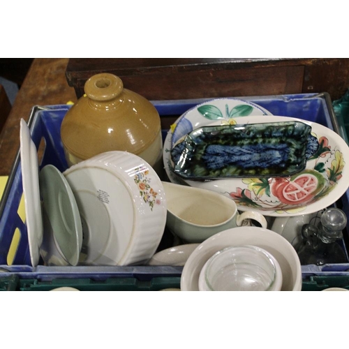 129 - FOUR TRAYS OF ASSORTED CHINA AND CERAMICS TO INCLUDE MINTON, ROYAL WORCESTER, AYNSLEY ETC (PLASTIC T... 