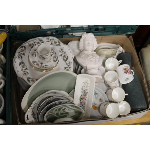 129 - FOUR TRAYS OF ASSORTED CHINA AND CERAMICS TO INCLUDE MINTON, ROYAL WORCESTER, AYNSLEY ETC (PLASTIC T... 