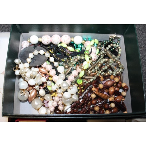 348 - TWO BOXES OF ASSORTED COSTUME JEWELLERY TO INCLUDE A RING, PENDANT AND EARRING SET ETC