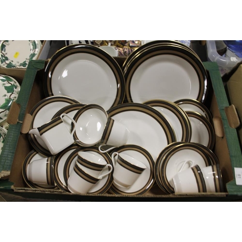 81 - A TRAY OF ROYAL DOULTON CADENZA CHINA