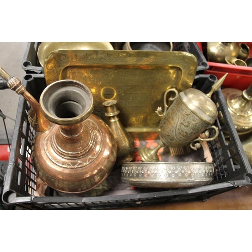 163 - FOUR TRAYS OF EASTERN BRASSWARE AND OTHER METALWARE TO INCLUDE A COPPER POURER