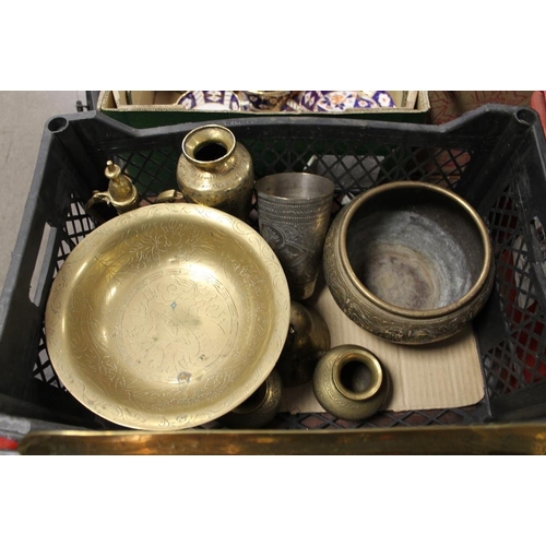 163 - FOUR TRAYS OF EASTERN BRASSWARE AND OTHER METALWARE TO INCLUDE A COPPER POURER