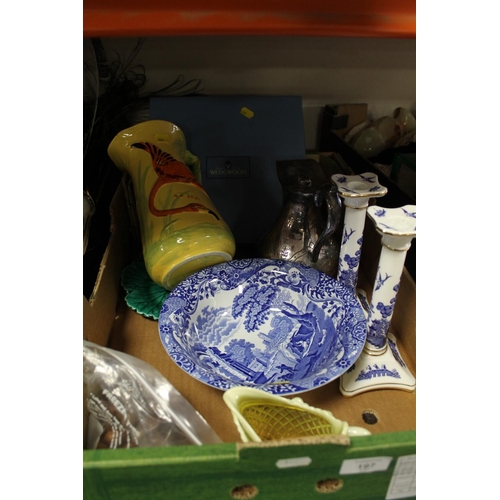 197 - A BOX OF ASSORTED CERAMICS TO INCLUDE SPODE ITALIAN DESIGN BOWL, COALPORT CANDLESTICKS ETC