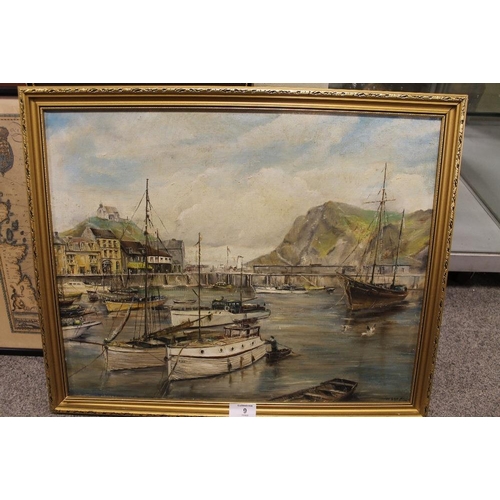 9 - A GILT FRAMED OIL ON CANVAS OF A HARBOUR SCENE WITH BOATS SIGNED W GLYN HEARD LOWER RIGHT