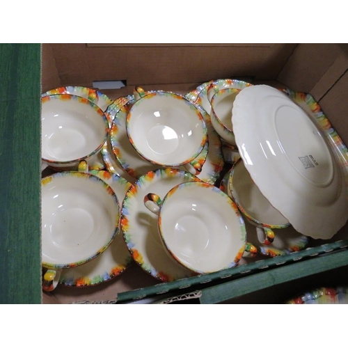 101 - TWO TRAYS OF GRINDLEY CHAMELEON DINNERWARE