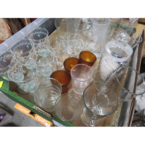 109 - TWO TRAYS OF CERAMICS AND GLASSWARE TO INCLUDE A SET OF SIX ROYAL DOULTON CRYSTAL WINE GLASSES